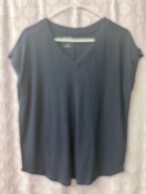 Maurices 24/7 Berkley V Neck Navy Tee